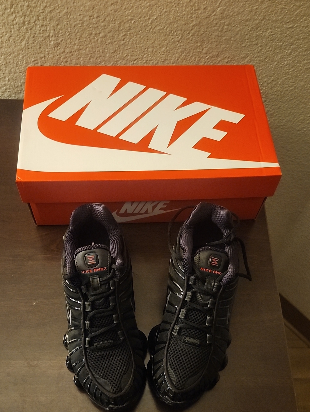 Nike Men’s Black Athletic Training Sneakers